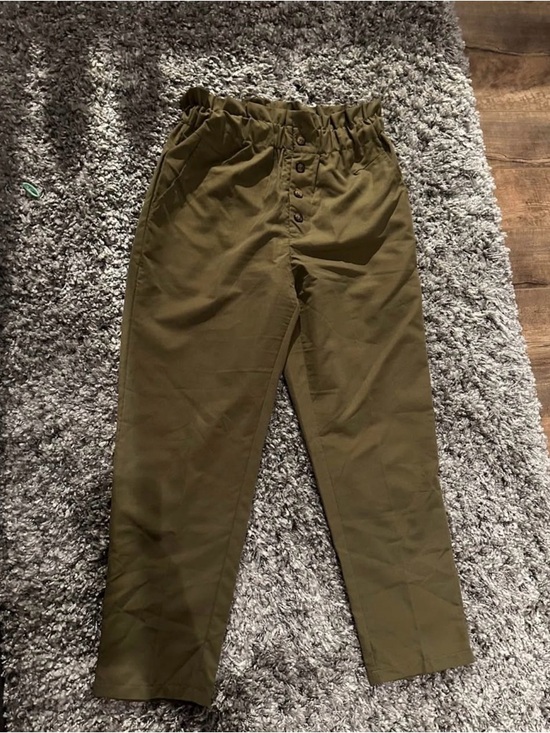 SHEIN Pants - SHEIN Olive Green Straight Leg Pants